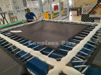 Manutenção em Lona de Cama Elástica